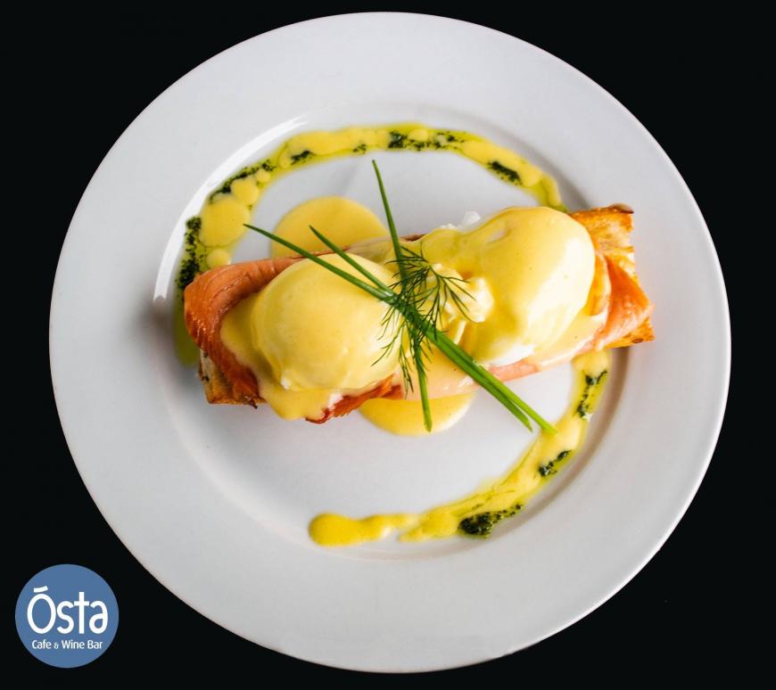 Smoked Salmon Benedict.JPG